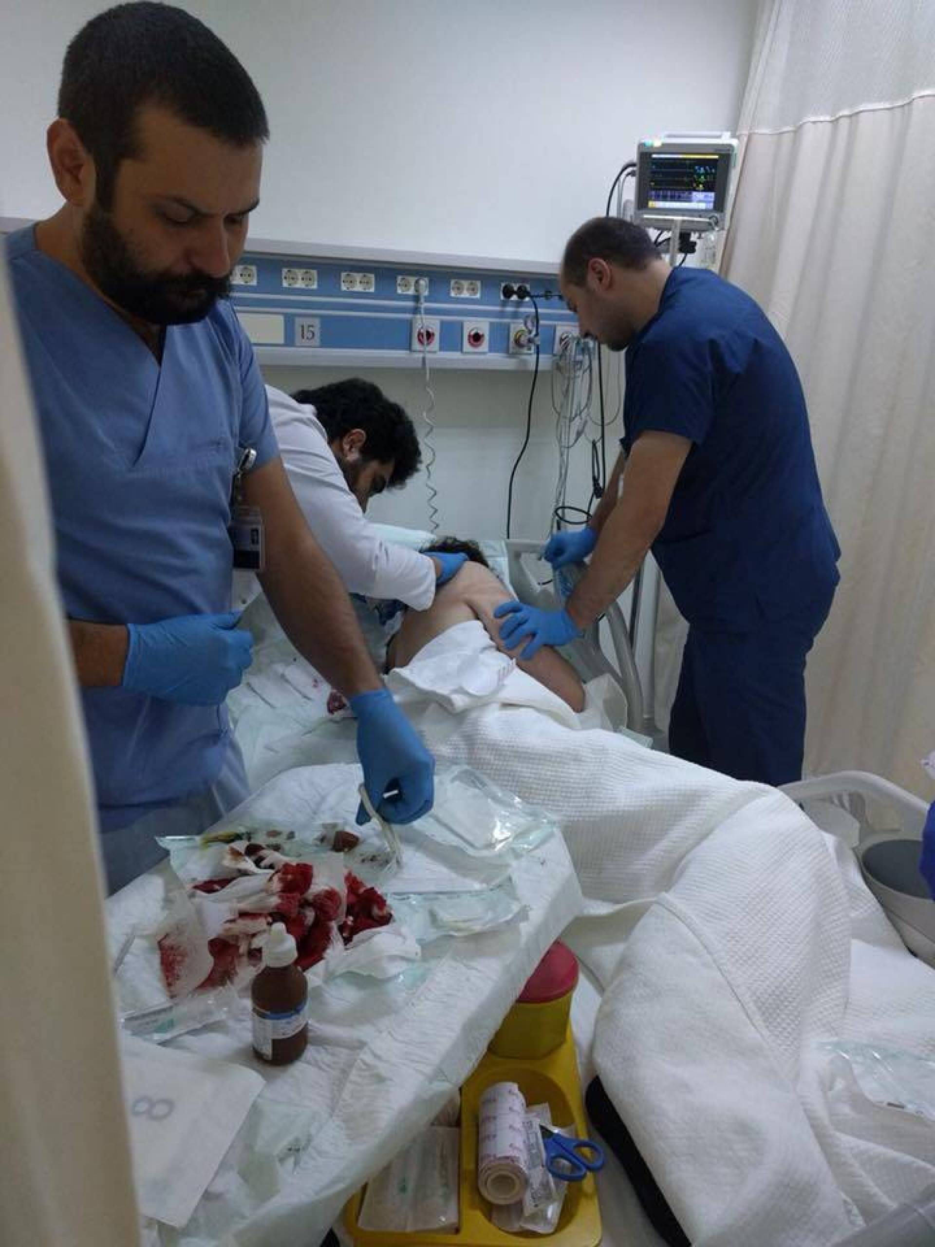بالصور - نجمة سورية في غرفة العمليات بعد قصة زواج وانفصال مأساوية!