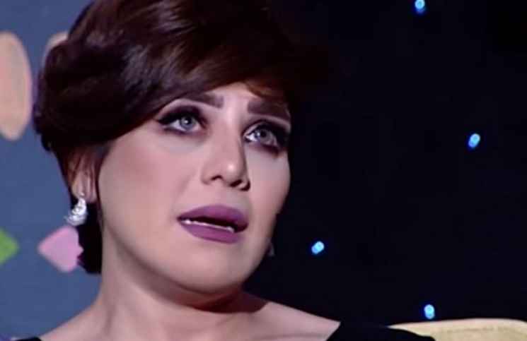 بالفيديو- فنانة خليجية تتحدث بحرقة عن فقدانها لوالدتها التي مازالت تبحث عنها منذ 33 عاماً