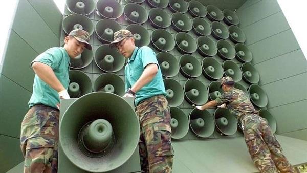 لماذا توجد مكبرات صوت بين حدود كوريا الشمالية والجنوبية؟