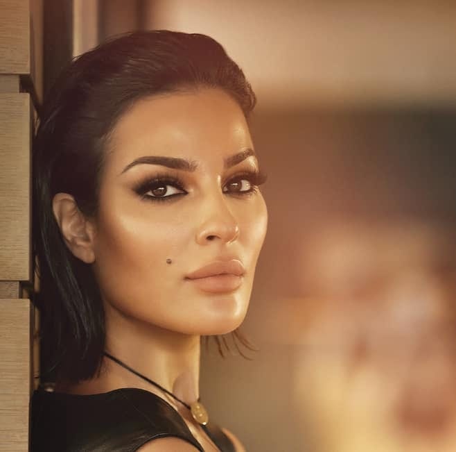 nadine njeim 000