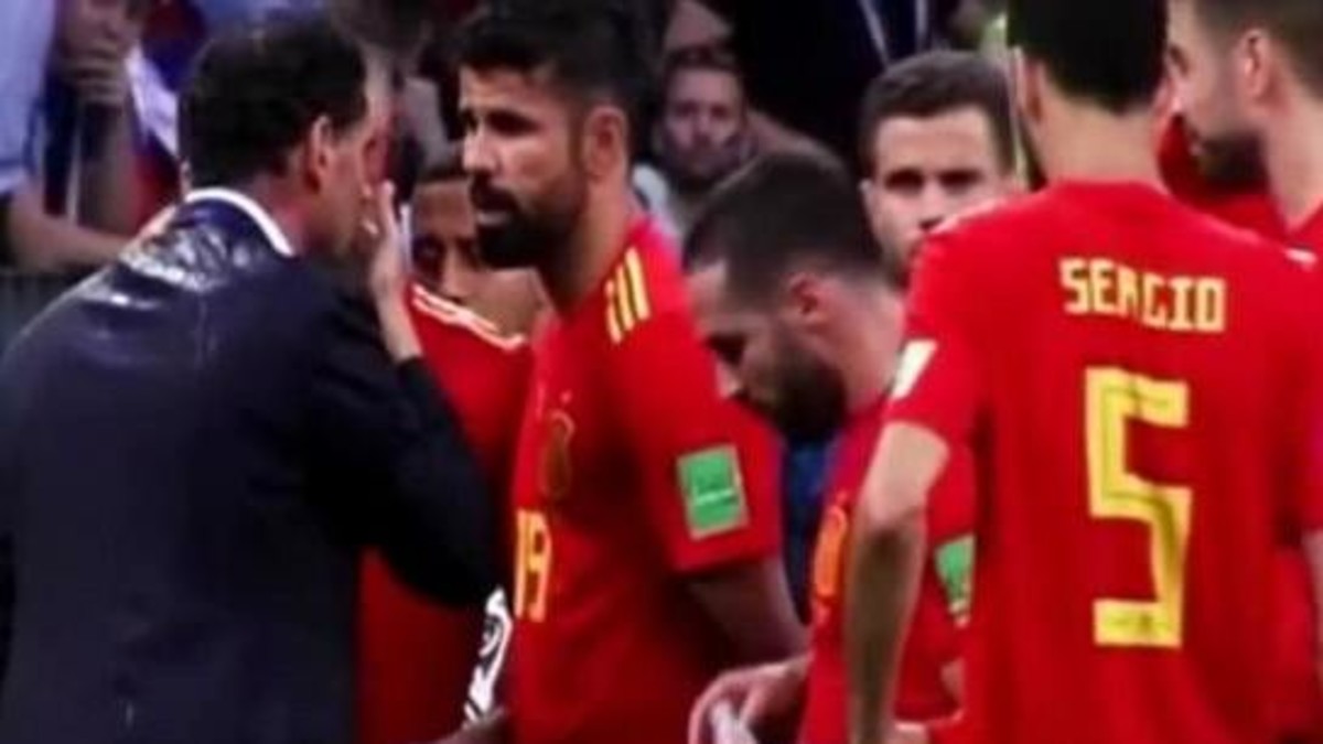 شاهدوا.. كوستا يحذر مدرب إسبانيا من ضربة جزاء ضائعة قبيل هزيمتها وخروجها المدوي من كأس العالم