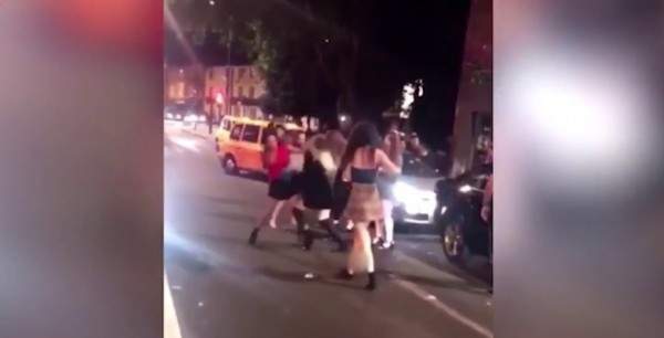 Vicious fight breaks out between 10 women in the middle of the r