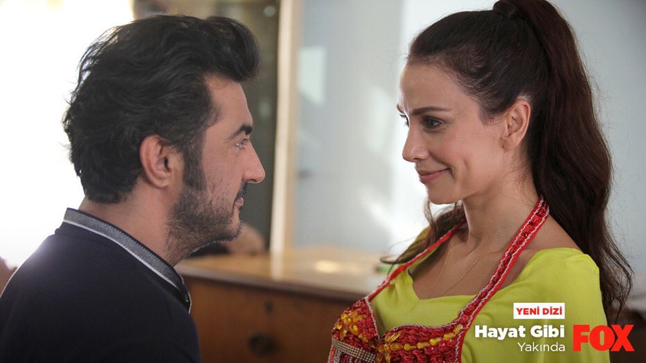 شاهدوا ممثلة تركية ترقص على أنغام أغنية مصرية في مسلسلها الجديد