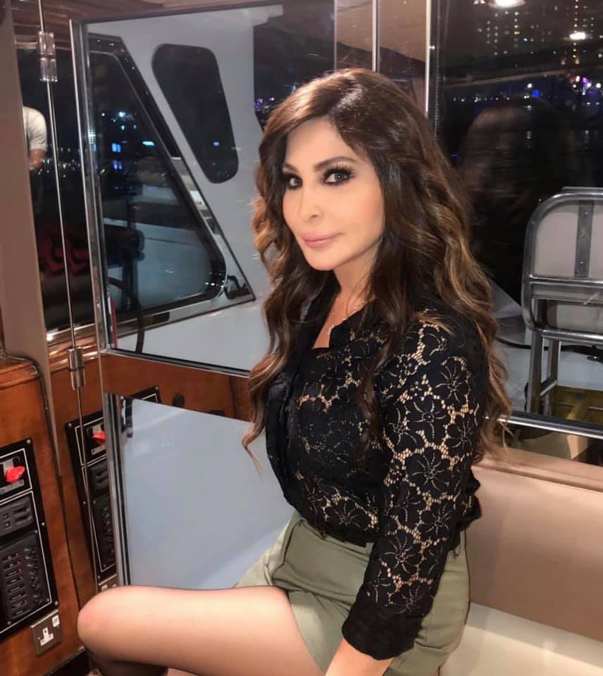 elissa oooo.jpg