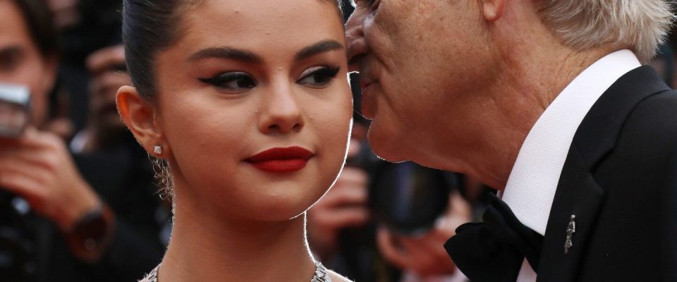 Selena Gomez says she will marry her 68-year-old co-star Bill Murray