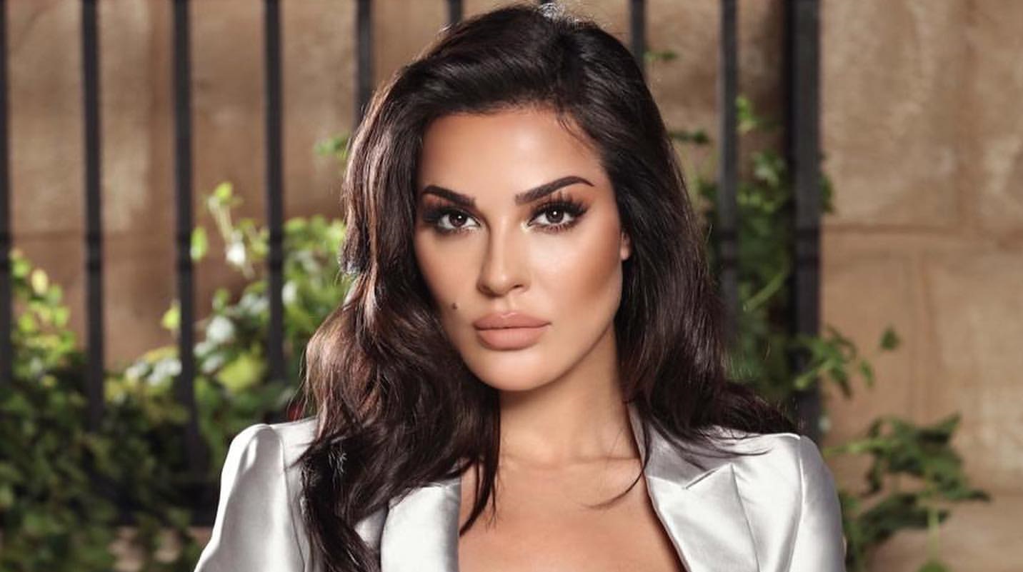 nadine njeim002121