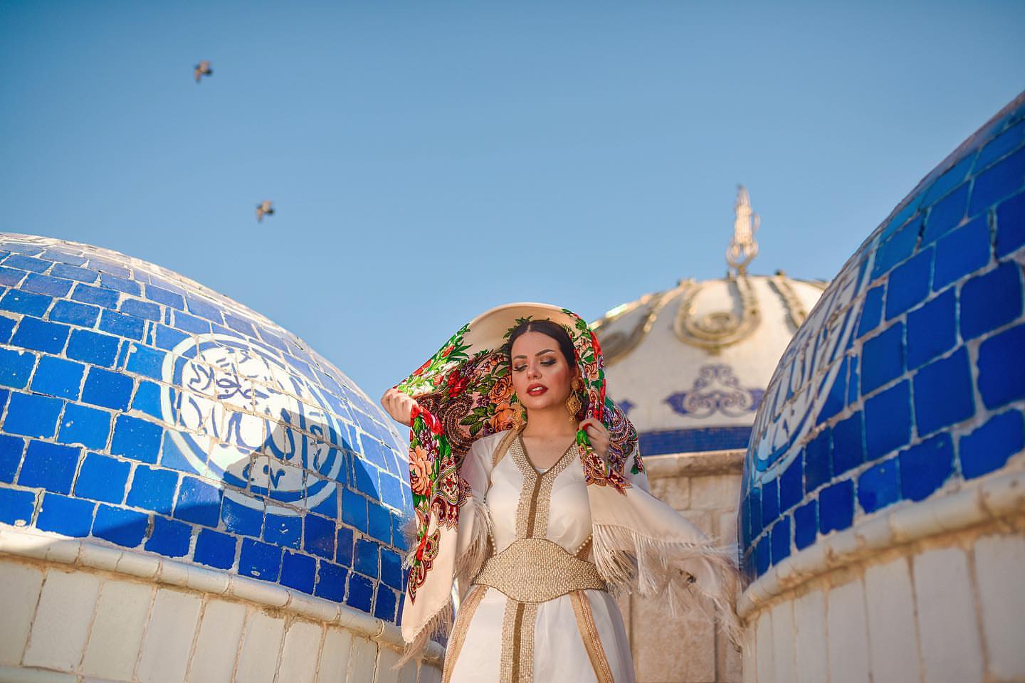 الموديل العراقية جيهان هاشم