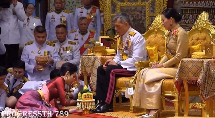 Thai king Maha Vajiralongkorn anoints his mistress as his official concubine