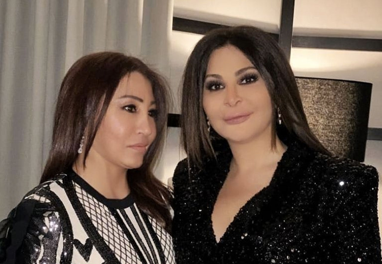 اليسا مع شقيقتها نورما