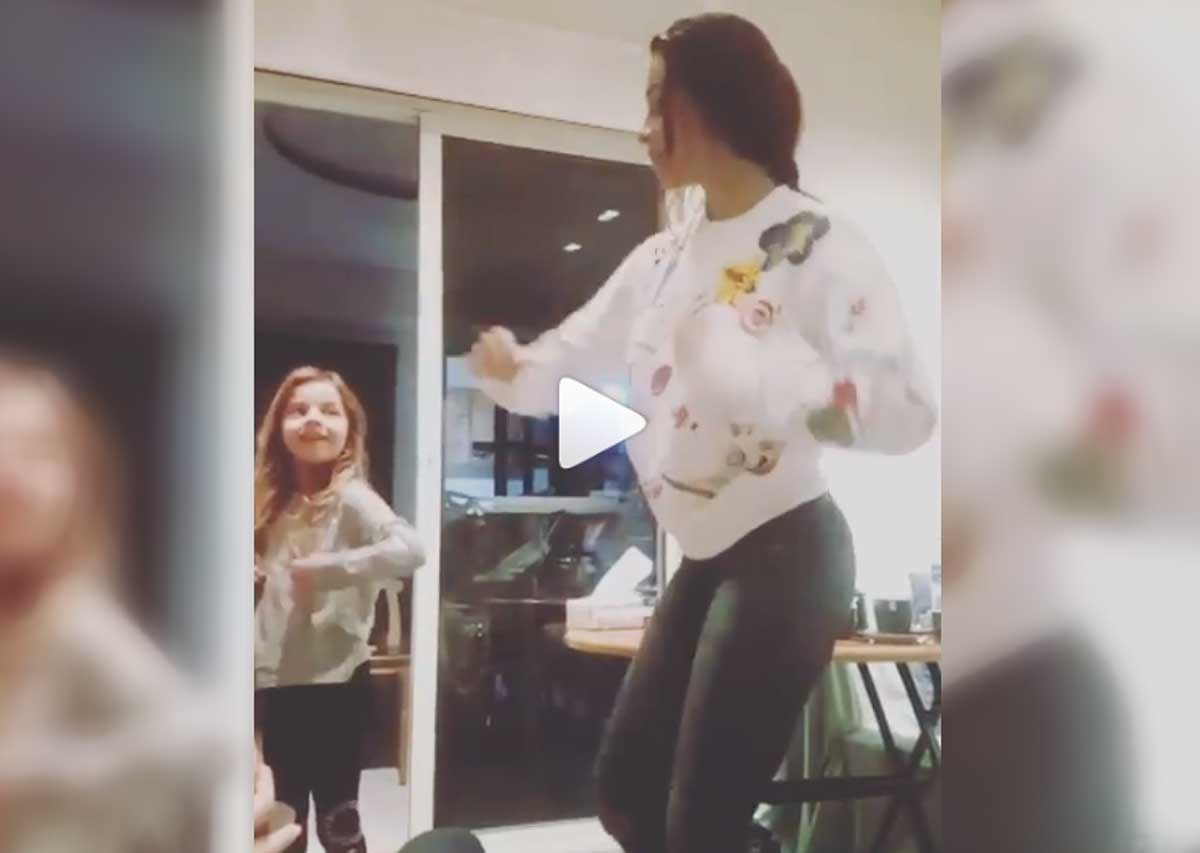 رقص نادين نسيب نجيم مع ابنتها