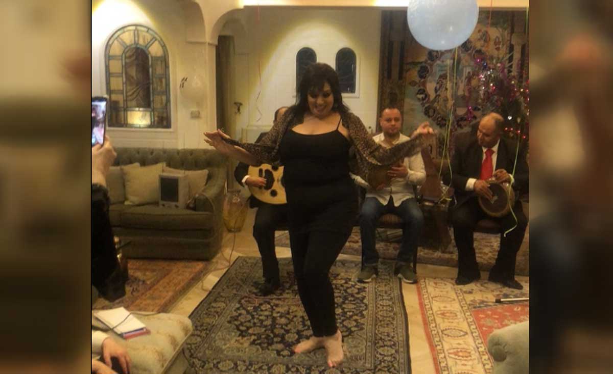 صالون فيفي عبده للرقص الشرقي