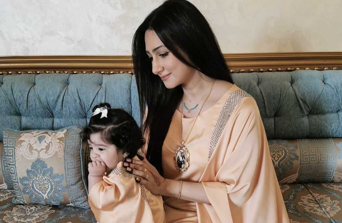 هيفاء حسين مع ابنتها جواهر