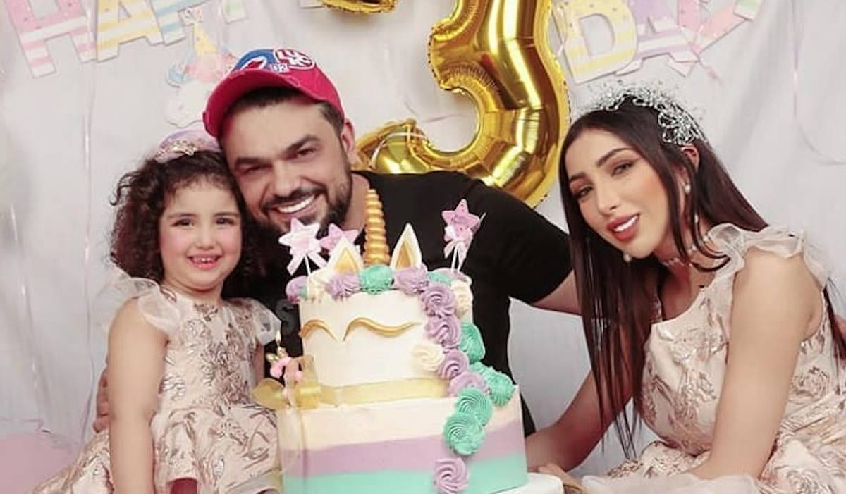 دنيا بطمة ومحمد الترك مع ابنتيهما غزل