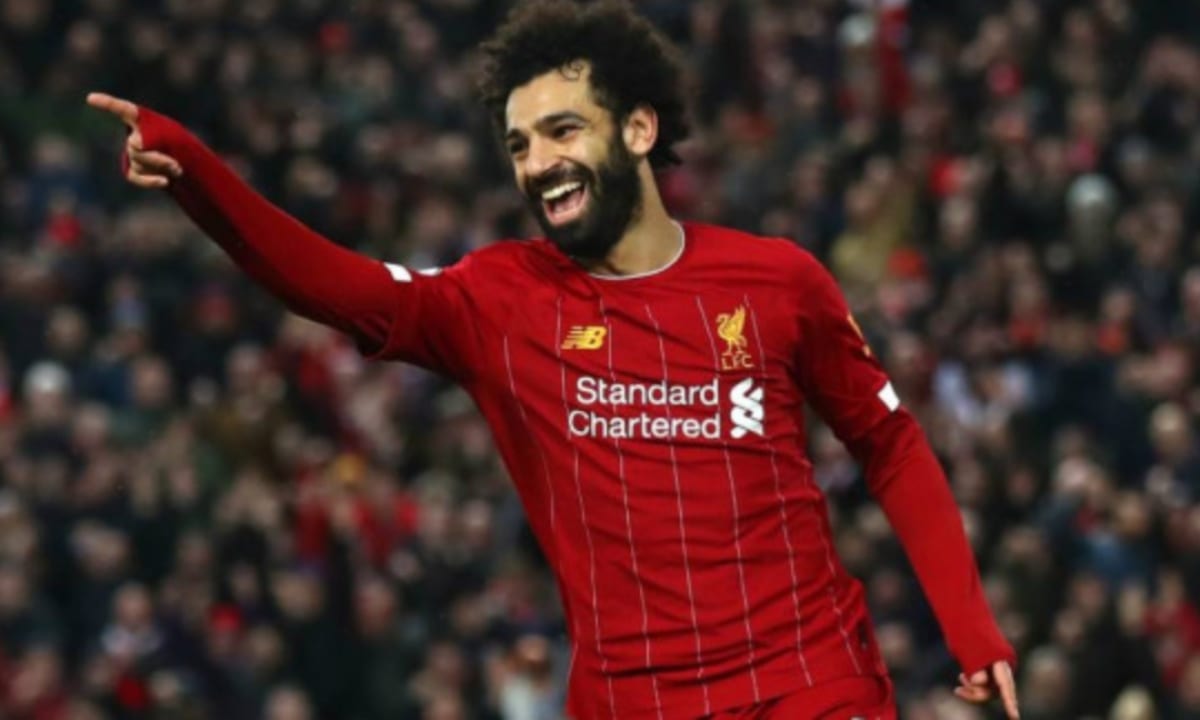 نجم الكرة المصري "محمد صلاح"