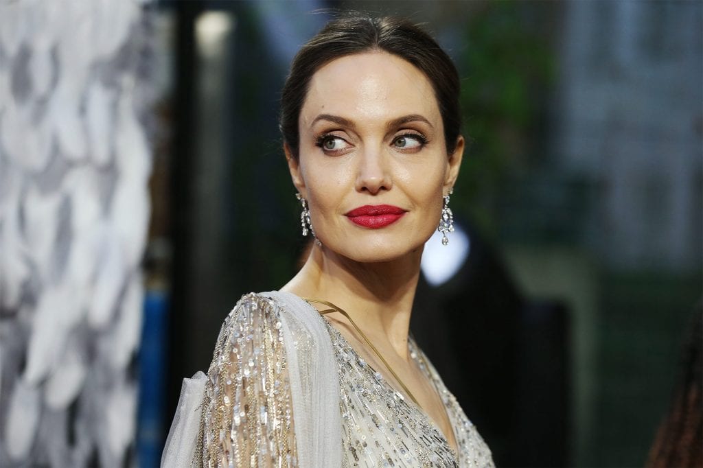 angelina jolie u