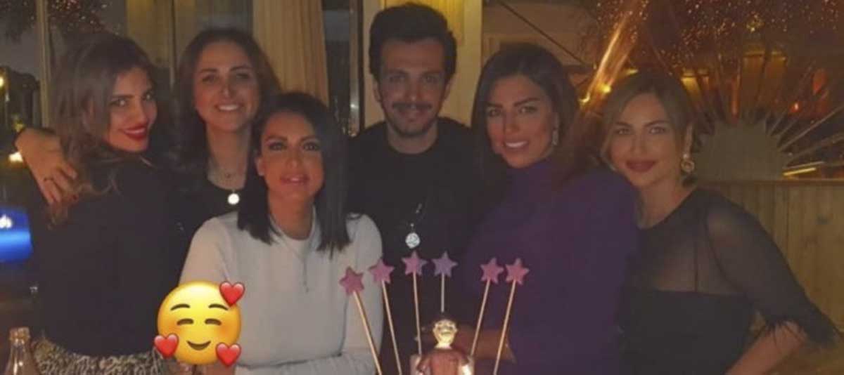 بعد انفصاله عن أنغام.. أحمد ابراهيم يحتفل مع زوجته الأولى بعيد ميلاده الأول