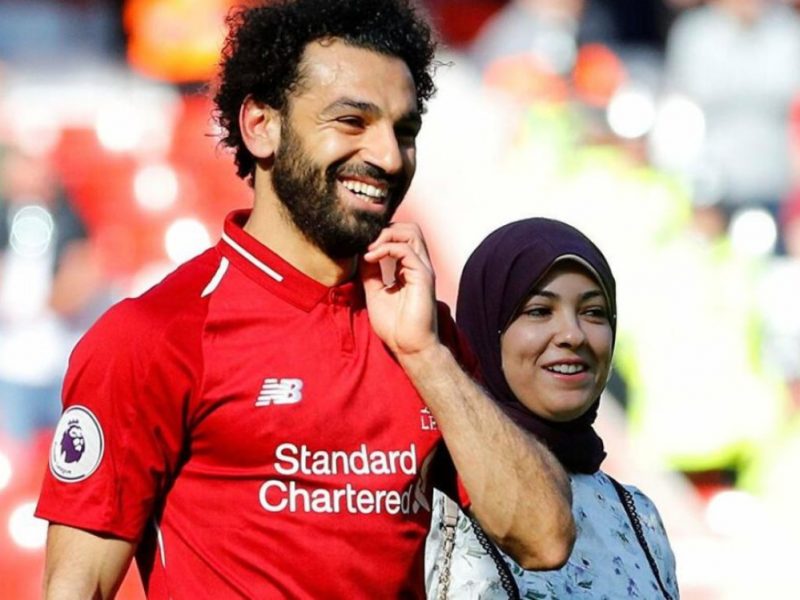 محمد صلاح وزوجته