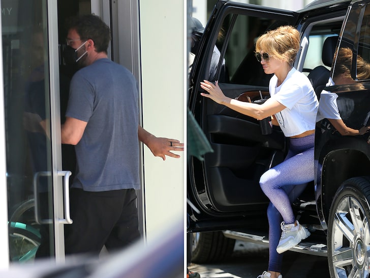 jennifer-lopez-and-ben-affleck-hit-the-gym-together-in-miami-1621882780925