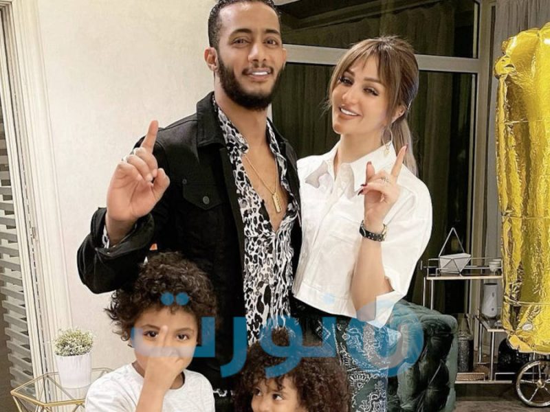 محمد رمضان يحتفل بعيد ميلاده مع زوجته واولاده