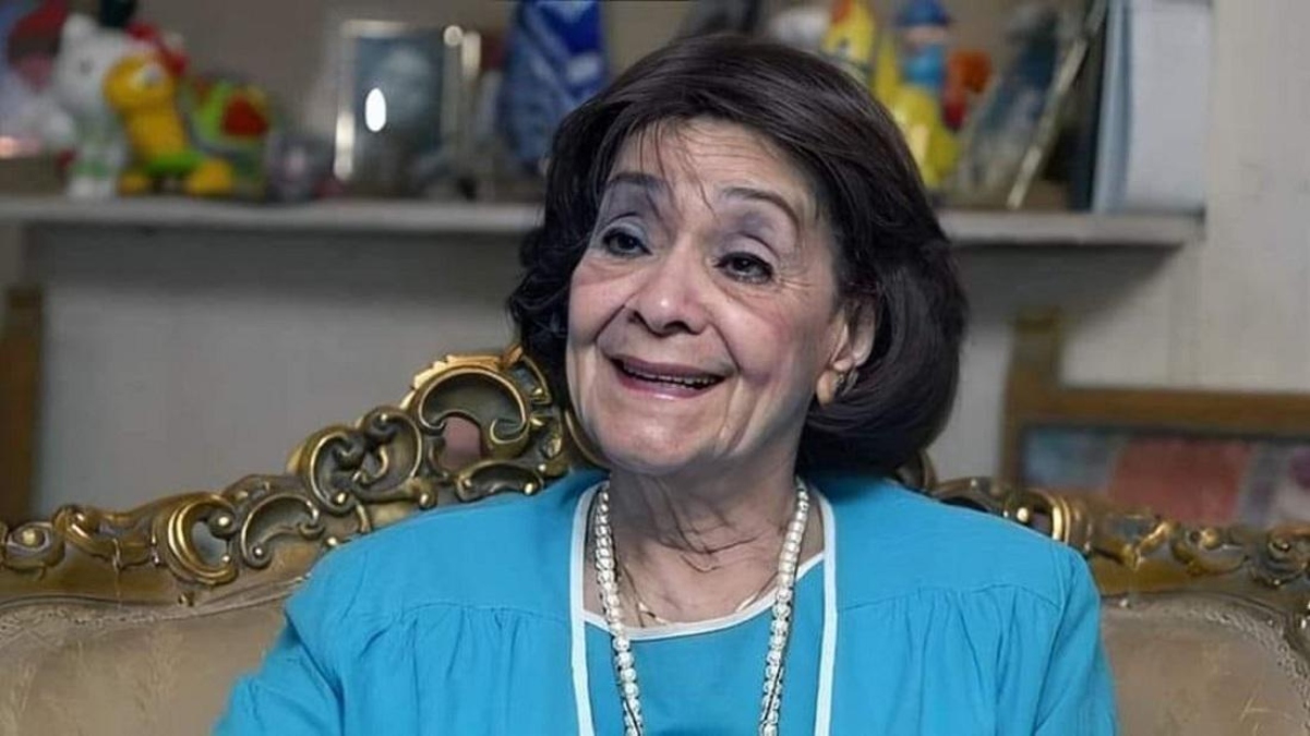 أبلة فضيلة في شبابها: لن تصدّق جمال شكل الإذاعية الراحلة في صورة نادرة قبل 70 عامًا .. شاهدها الآن!