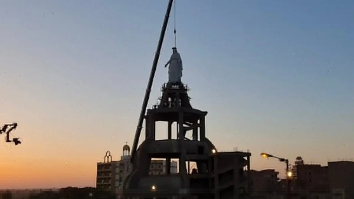 ثمثال السيدة العذراء في درنكه